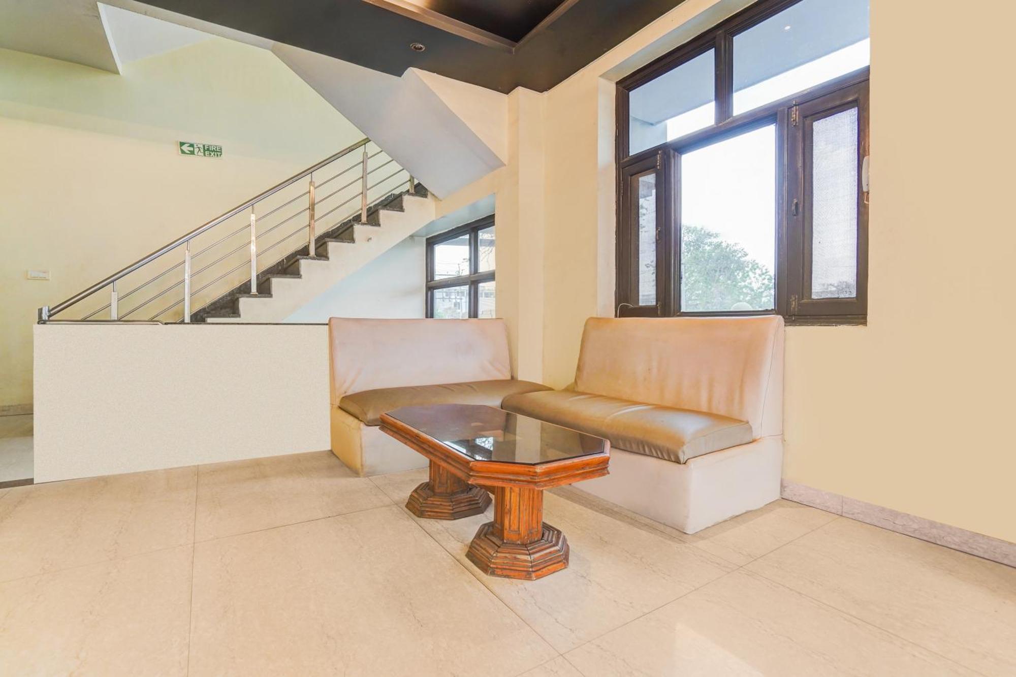 Super Townhouse Sikar Road Jaipur Formerly Hotel Aroma Inn מראה חיצוני תמונה